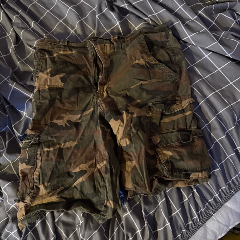 Men's Woodland Camo Cargo Shorts
